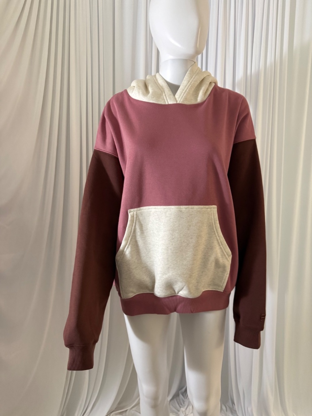 Fabletics Colorblock Pullover Hoodie Sweatshirt Mauve Brown Oatmeal Size XL NWOT - Picture 2 of 16